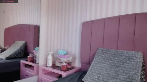 Daniela online show from 02/09/25, 06:16