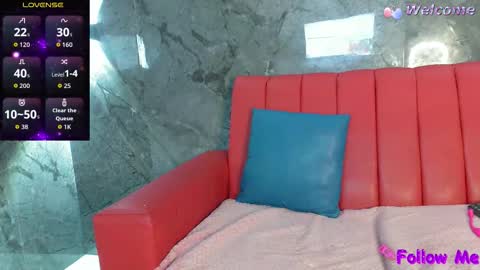 Daniela online show from 11/13/25, 11:58