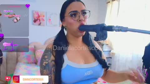 Snapshot of danielacortes03 chatting on 05/10/26, 06:13 I think I will close this page please leave me a message if you want to know about me online show from 05/10/26, 06:13