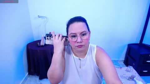 dayanna online show from 03/23/26, 07:51