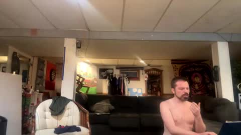 Snapshot of danielartbigd chatting on 12/30/24, 06:20 Daniel online show from 12/30/24, 06:20