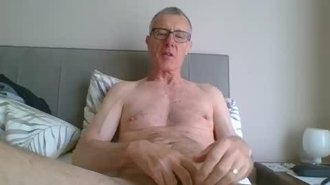 Snapshot of danielcoxone chatting on 06/02/26, 08:49 danielcoxone online show from 06/02/26, 08:49