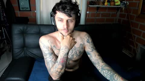 Daniele Bunny online show from 01/02/25, 06:34