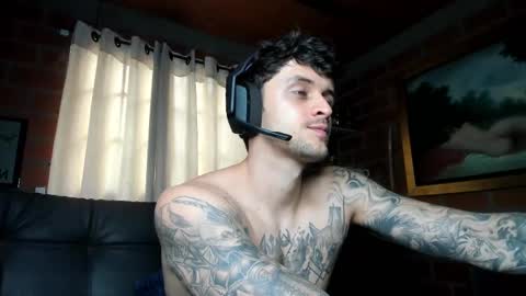 Daniele Bunny online show from 02/11/25, 05:29