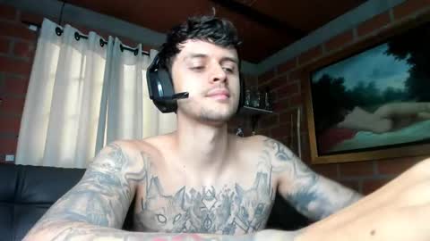 Daniele Bunny online show from 02/12/25, 05:26