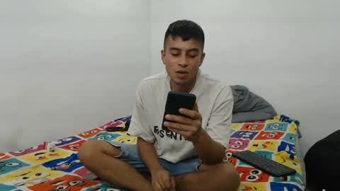 danielitopapii online show from 02/13/25, 09:06