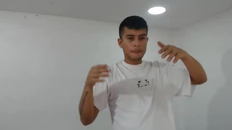 danielitopapii online show from 02/19/25, 07:27