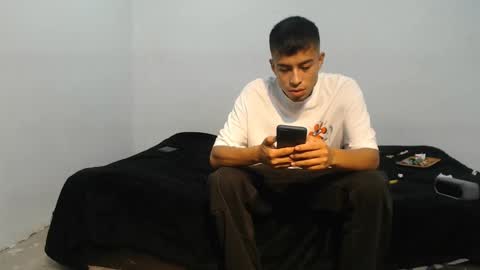 danielitopapii online show from 02/21/25, 01:33