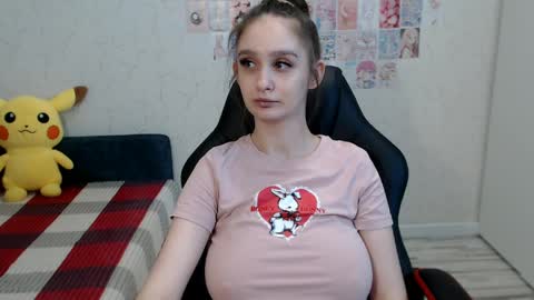 Daniella Martin online show from 04/03/26, 12:41