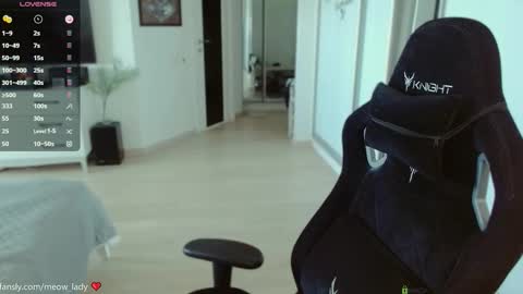 Danny online show from 10/20/25, 06:03