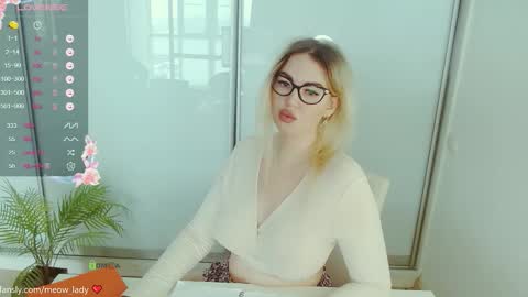 Danny online show from 11/05/25, 05:51