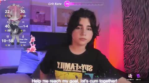 Snapshot of daniellesins_ chatting on 10/14/25, 12:00 online show from 10/14/25, 12:00