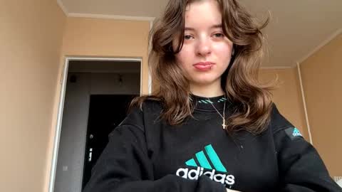 Mia online show from 11/12/25, 07:20