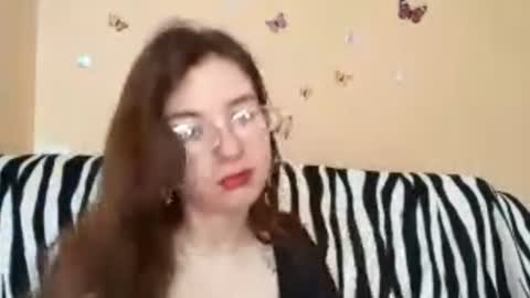 Snapshot of daniellevaulet chatting on 06/23/26, 07:06 Mia online show from 06/23/26, 07:06