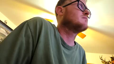 Daniel    y. online show from 09/17/25, 02:24