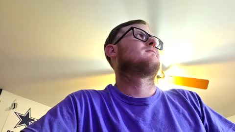 Daniel    y. online show from 09/19/25, 08:31