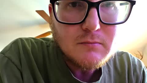 Daniel    y. online show from 10/20/25, 09:04