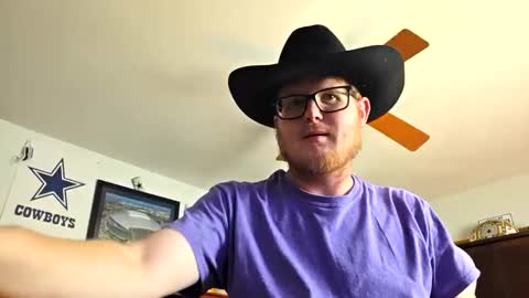 Daniel    y. online show from 10/31/25, 07:26