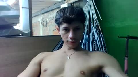 Snapshot of daniels_cruz chatting on 07/28/26, 03:21 Daniels Cruz online show from 07/28/26, 03:21