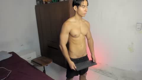 Snapshot of danii_apolo chatting on 06/22/26, 01:52 danii_apolo online show from 06/22/26, 01:52
