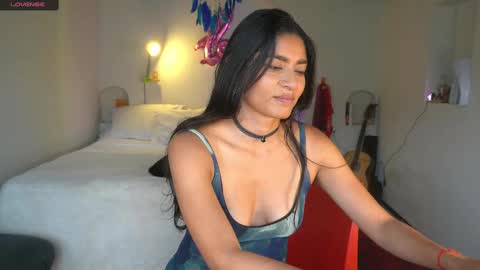 danalle .. online show from 02/13/25, 09:49