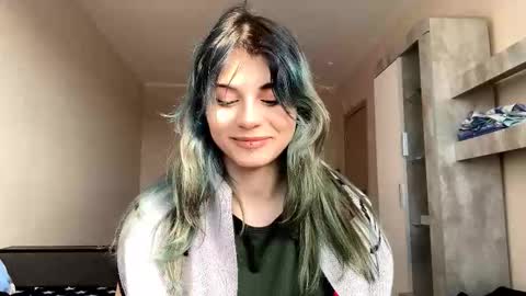 Snapshot of danikalazarini chatting on 02/17/26, 09:39 Melissa online show from 02/17/26, 09:39