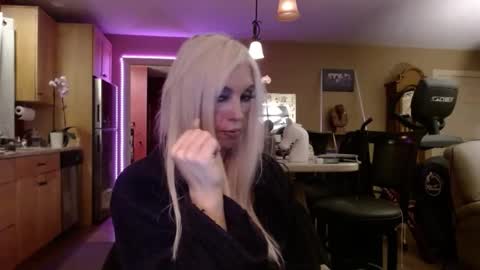 DanikaWhite69 online show from 01/21/25, 09:03