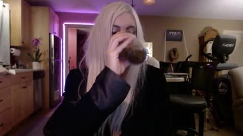 DanikaWhite69 online show from 02/25/25, 08:14