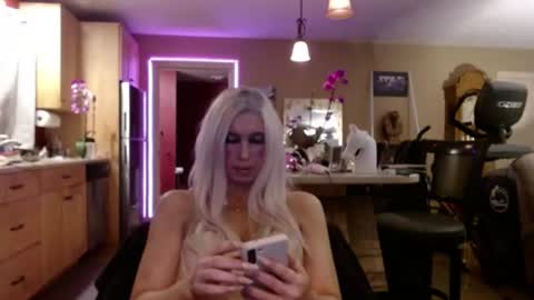 DanikaWhite69 online show from 06/25/26, 11:48