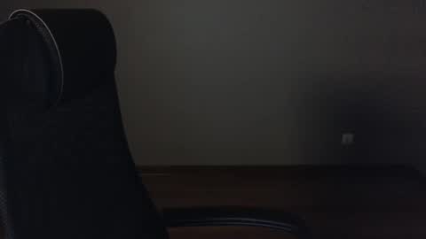 Snapshot of danila_trezzini chatting on 05/27/26, 01:57 danila online show from 05/27/26, 01:57