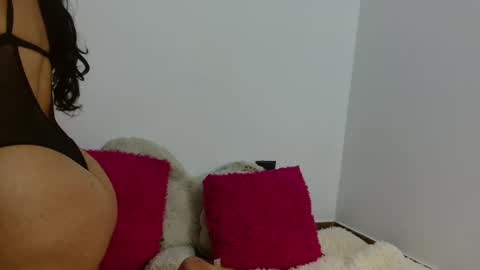 danilove online show from 11/02/25, 01:24