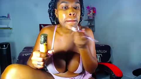 danisabrownn online show from 07/16/26, 12:33