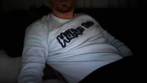 Snapshot of danisami12345 chatting on 01/02/25, 01:17 daniel online show from 01/02/25, 01:17