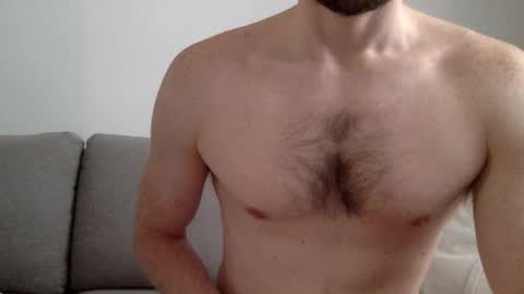 Buzzy online show from 10/31/25, 07:20