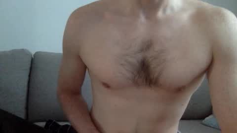 Buzzy online show from 11/21/25, 08:13