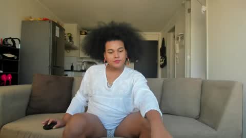 Snapshot of danisweet_ chatting on 04/28/26, 08:36 dani online show from 04/28/26, 08:36