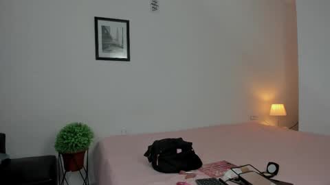 Snapshot of danka_smith chatting on 09/11/25, 10:10 danka_smith online show from 09/11/25, 10:10