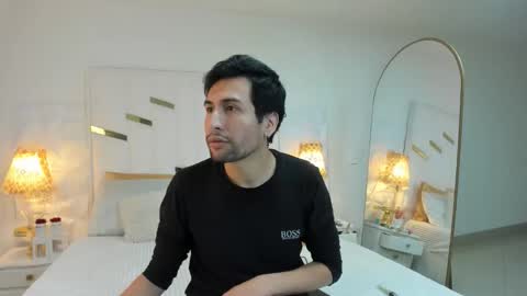 Vanilla Red online show from 10/01/25, 06:03