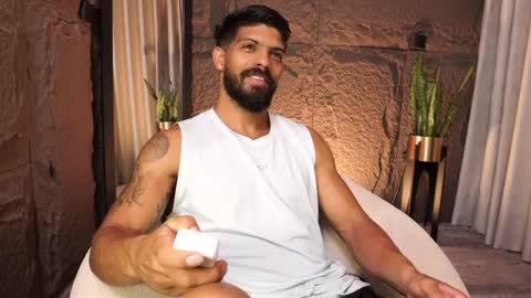 Dann saenz online show from 04/04/26, 02:14