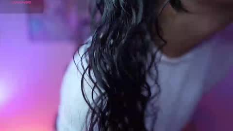 Danna Lovs online show from 02/25/26, 02:27