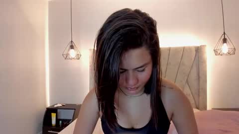 danna_malak online show from 10/30/25, 05:13