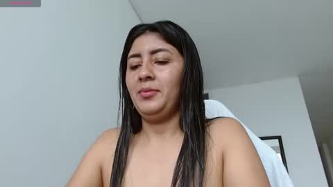 Danna online show from 12/03/25, 07:34