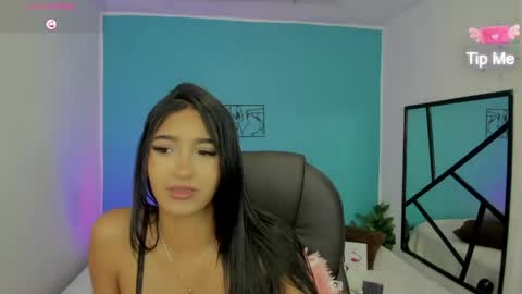 Danna online show from 05/20/26, 12:33