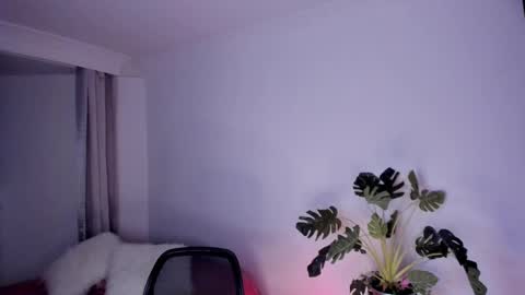 Paulina online show from 02/13/25, 01:50