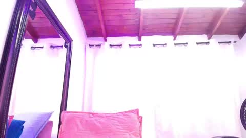 Danna Berlin  online show from 01/29/25, 07:22