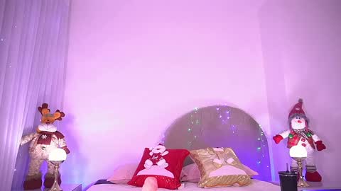 Danna Berlin  online show from 12/15/25, 07:18