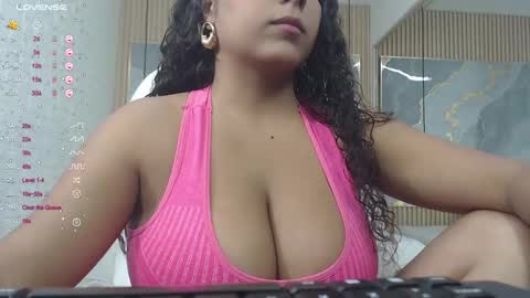 danna online show from 10/27/25, 08:02