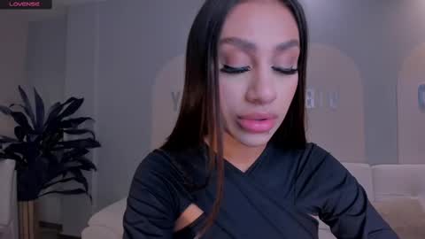 Danna Cruz  online show from 03/02/25, 10:35