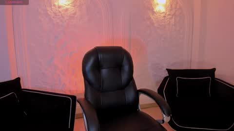 Danna Cruz  online show from 11/07/25, 07:03