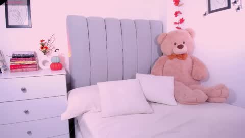 Insta DannaBlueX  online show from 10/30/25, 05:35